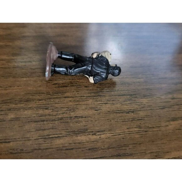 Ian Malcolm 1997 U.C.S. & Amblin Jurassic Park 1in/1 " Diecast Metal Mini Fig - Picture 7 of 9